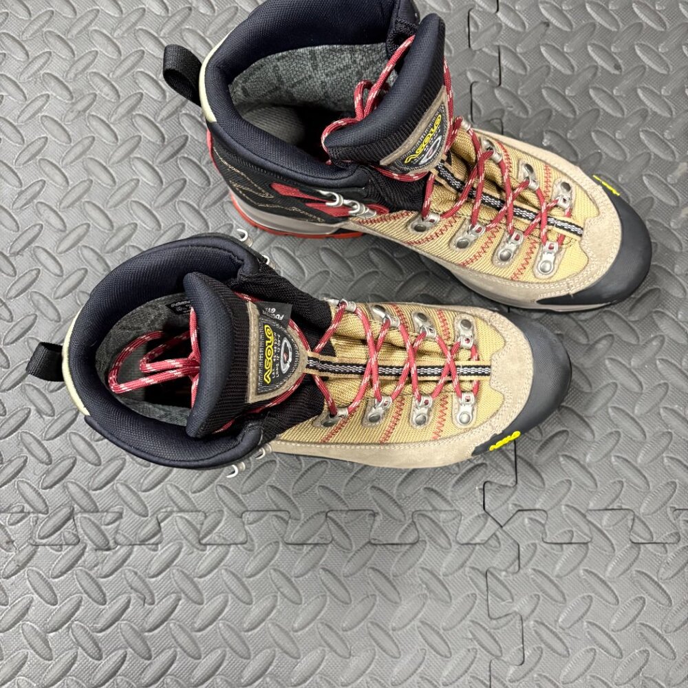 ASOLO Fugitive GTX Hiking Boot - Men's Size 11 (never worn, new) - Picture 7 of 7